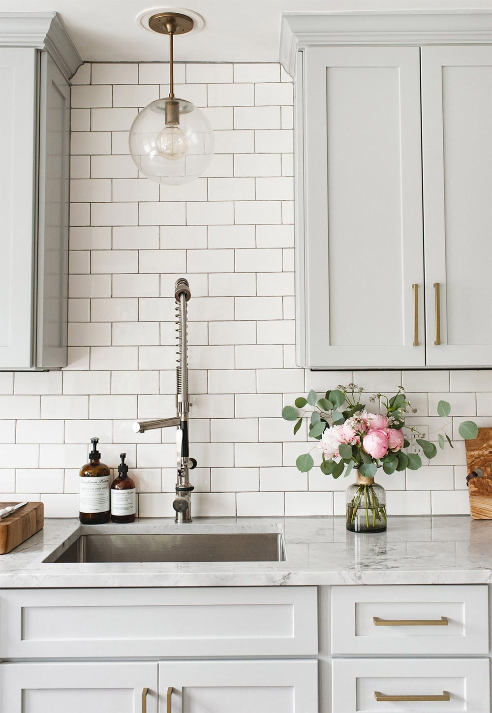 come arredare la cucina seguendo uno stile